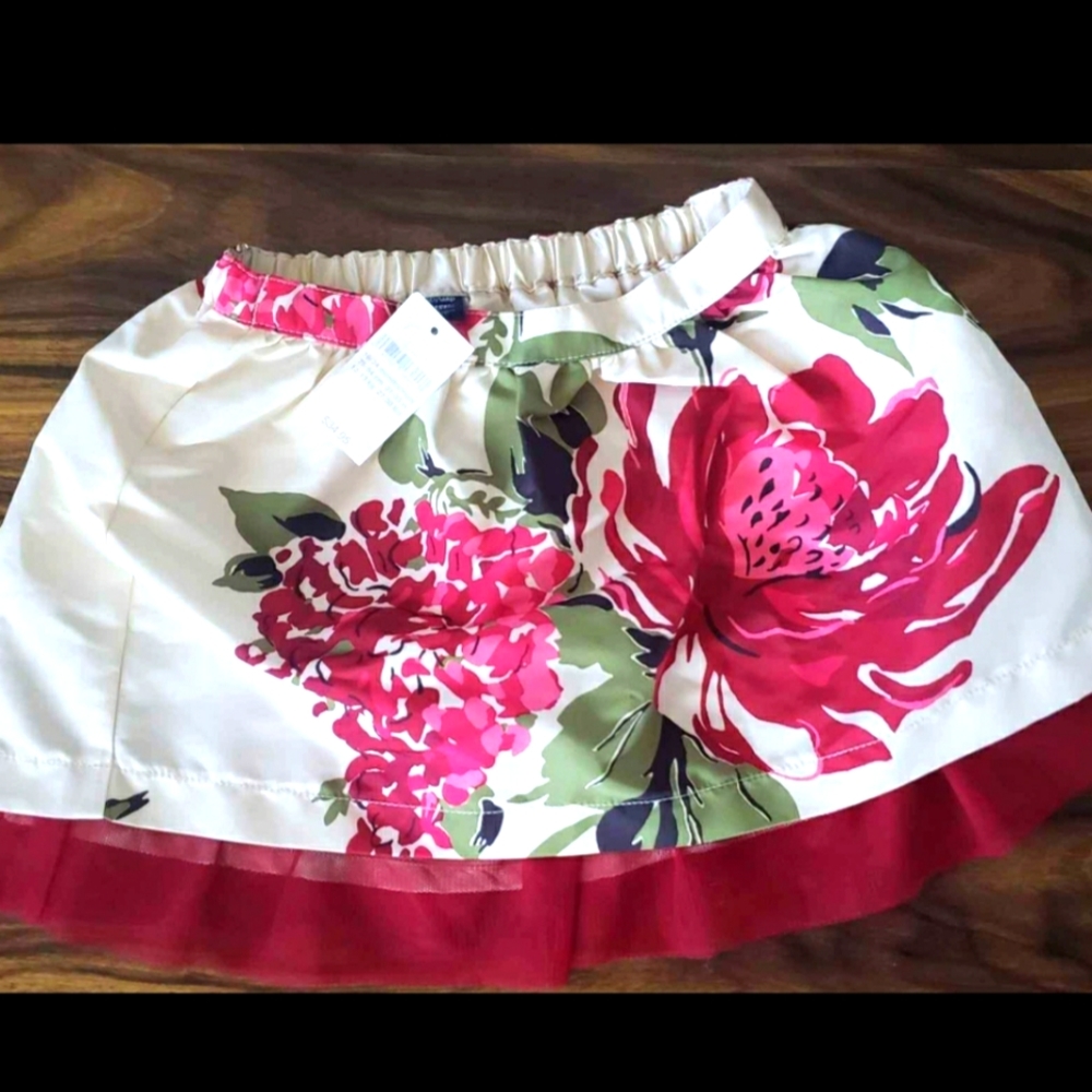 Baby Gap floral skirt 18-24 months
